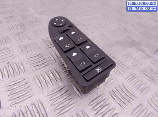 Переключатель кнопочный BM3232174 на BMW 7-series (E38)