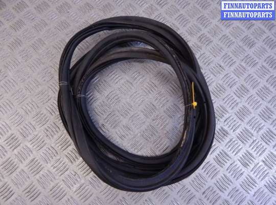 Уплотнитель крышки багажника BM3243865 на BMW X5-series (E53)