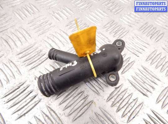 Патрубок двигателя BM3393260 на BMW 3-series (E36)