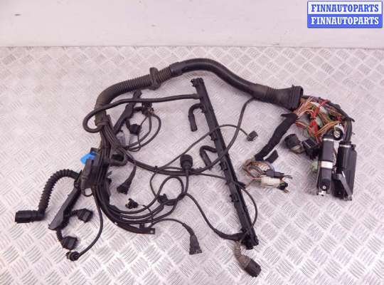 Проводка моторного отсека BM3221922 на BMW 5-series (E39)