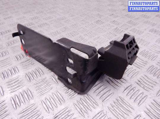 купить Рамка передняя (передняя монтажная панель) на BMW 3-series (E90/91/92)