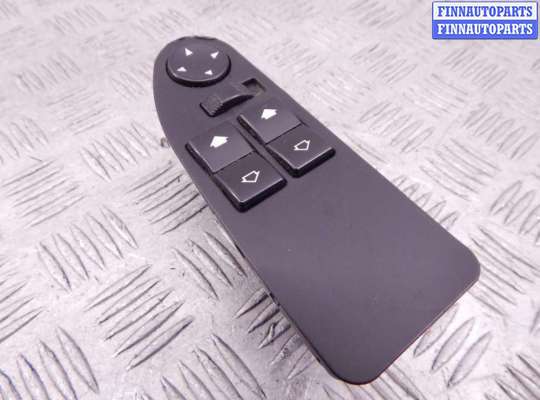 купить Переключатель кнопочный на BMW 5-series (E39)