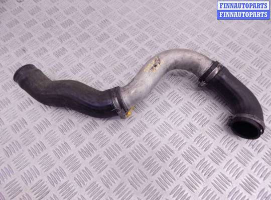 Патрубок двигателя BM3241363 на BMW X5-series (E53)