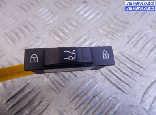 купить Переключатель кнопочный на BMW 7-series (E65/66)