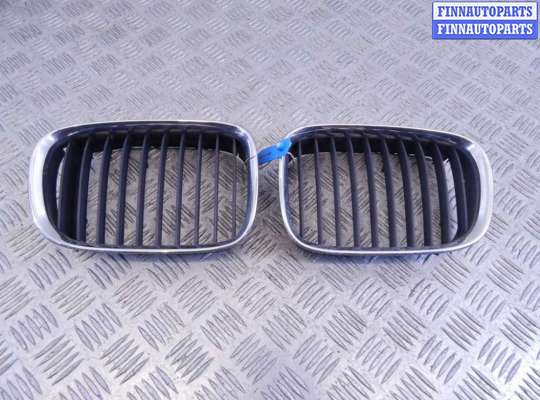 купить Решетка радиатора на BMW 5-series (E39)