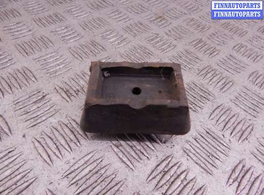 Поддомкратник пластмассовый BM3208319 на BMW 3-series (E46)