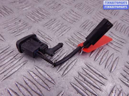 купить Форсунка омывателя лобового стекла на BMW 3-series (E46)