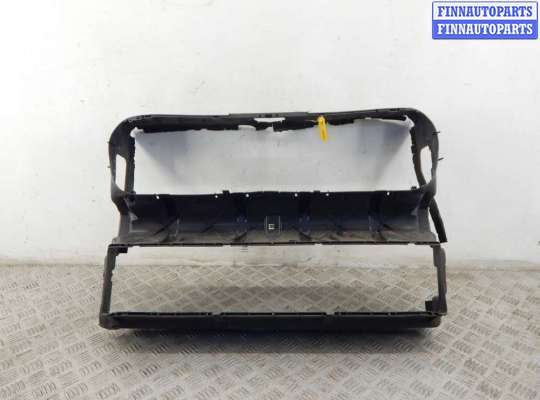 купить Воздухозаборник пластмассовый на BMW 7-series (F01/02)