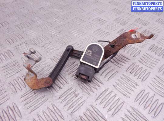 Датчик дорожного просвета BM3586010 на BMW 3-series (F30/31)