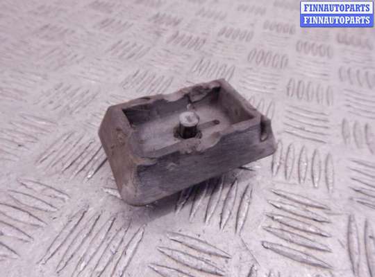 купить Поддомкратник пластмассовый на BMW 5-series (E39)