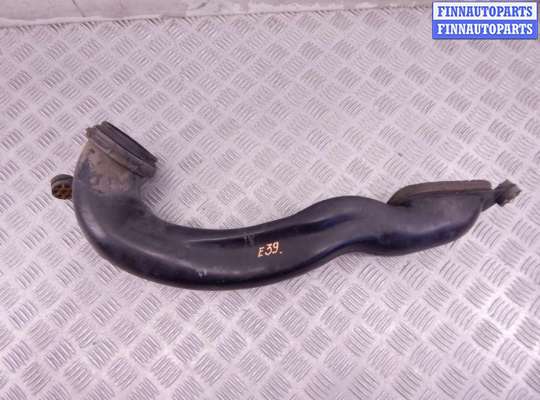 Патрубок двигателя BM3616845 на BMW 5-series (E39)