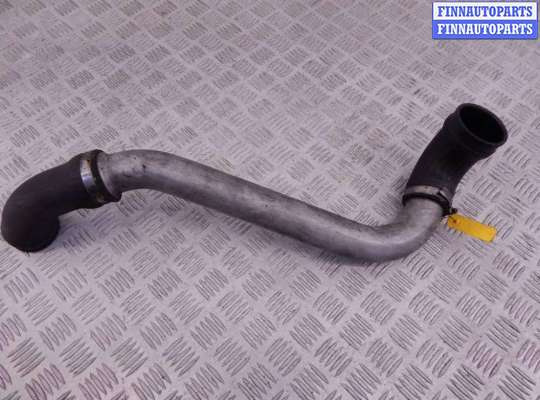 Патрубок двигателя BM3241334 на BMW X5-series (E53)