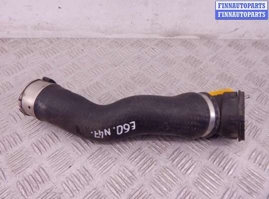 Патрубок двигателя BM3228603 на BMW 5-series (E60/61)