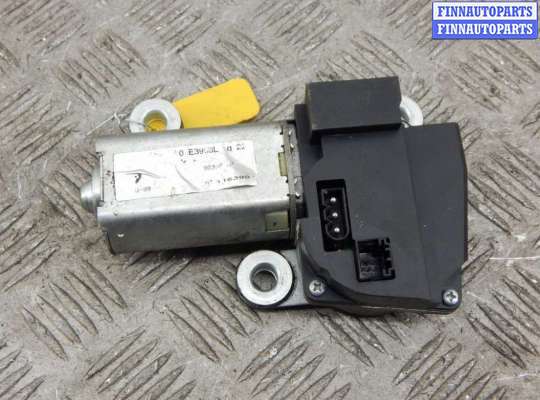 купить Двигатель стеклоочистителя на BMW 5-series (E39)