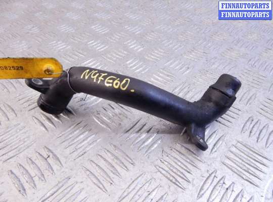 Патрубок двигателя BM3228595 на BMW 5-series (E60/61)