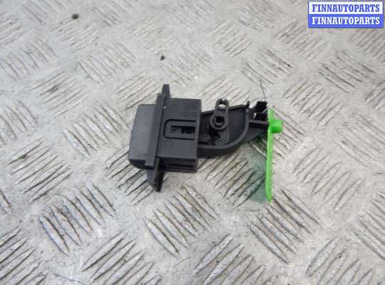 купить Замок бардачка на BMW 7-series (E65/66)