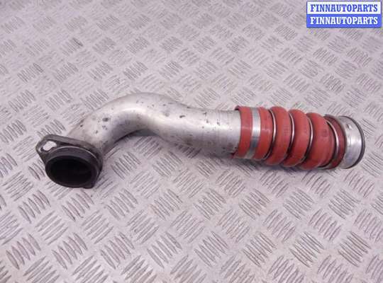 Патрубок двигателя BM3246301 на BMW X5-series (E70)