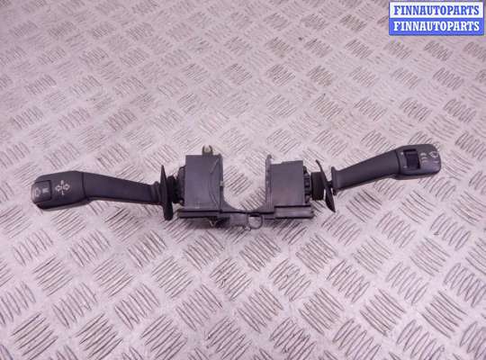 купить Переключатель рулевой колонки на BMW 5-series (E39)