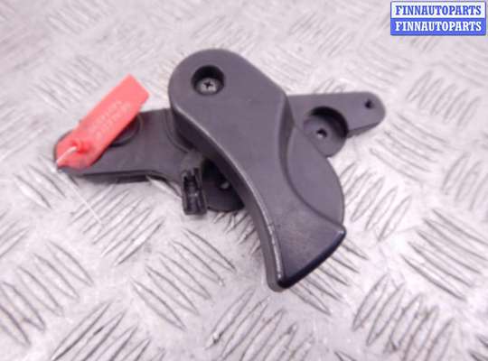 купить Ручка пластмассовая на BMW 1-series (E87)