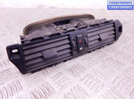 купить Воздуховод пластмассовый на BMW 5-series (E60/61)
