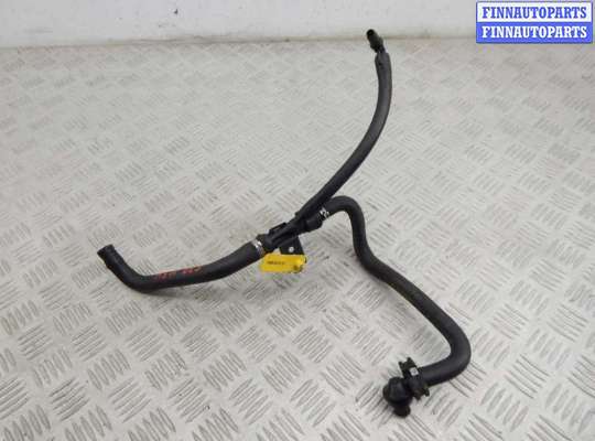 Патрубок двигателя BM3220855 на BMW 5-series (E39)
