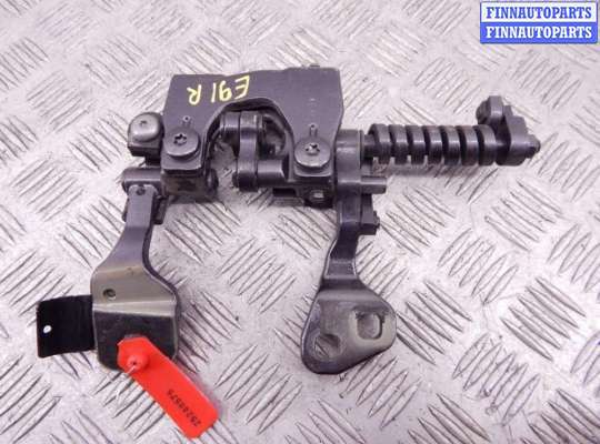 купить Петля крышки багажника на BMW 3-series (E90/91/92)