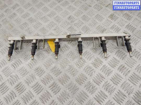 Форсунка топливная на BMW 3 (E90/E91/E92/E93)