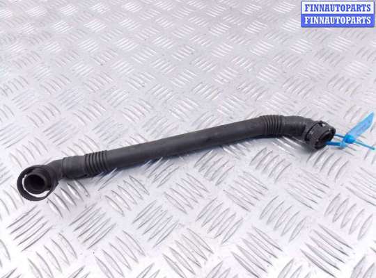 Патрубок двигателя BM3220825 на BMW 5-series (E39)