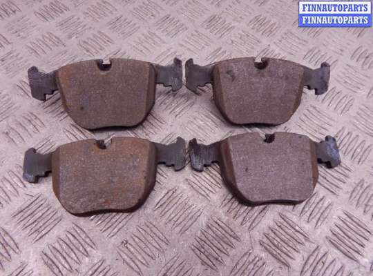 Тормозные колодки BM3556028 на BMW X5-series (E53)