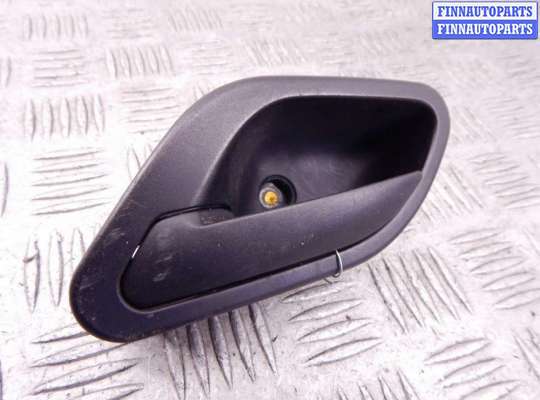 купить Ручка пластмассовая на BMW 3-series (E46)