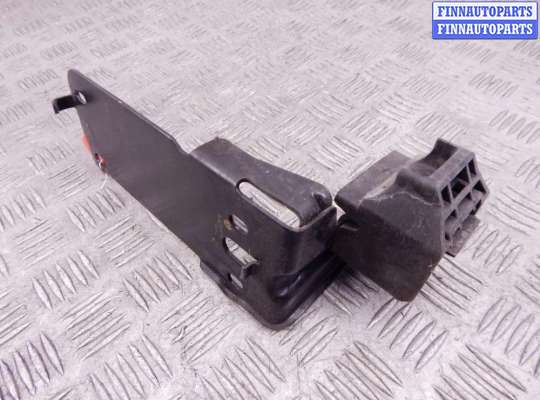 купить Рамка передняя (передняя монтажная панель) на BMW 3-series (E90/91/92)