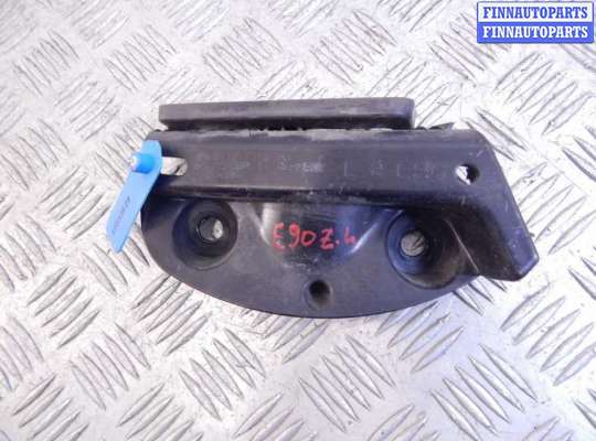 Кронштейн пластмассовый BM3212334 на BMW 3-series (E90/91/92)