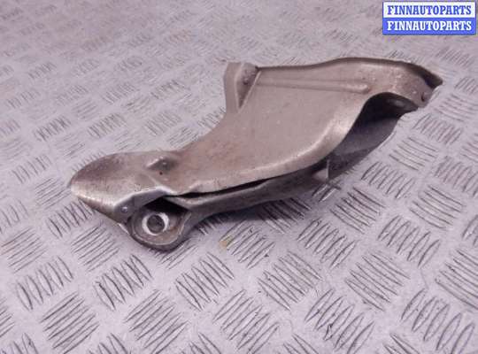 купить Кронштейн металлический на BMW 1-series (E87)