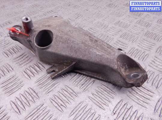 купить Кронштейн металлический на BMW 1-series (E87)