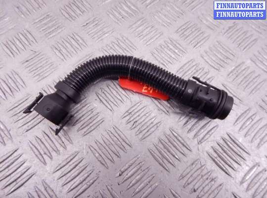 Патрубок двигателя BM3585265 на BMW 3-series (E90/91/92)