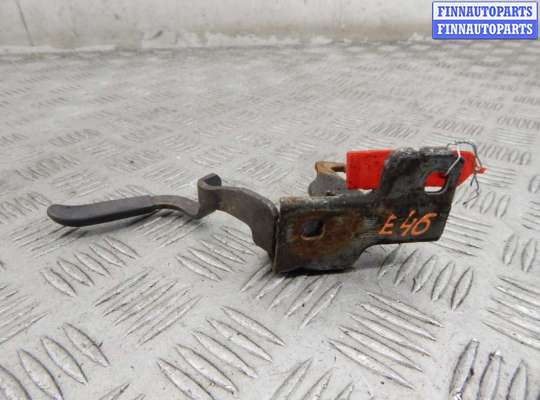 Купить Ручка пластмассовая на BMW 3-series (E46) Ручка пластмассовая BM3675874 на BMW 3-series (E46)