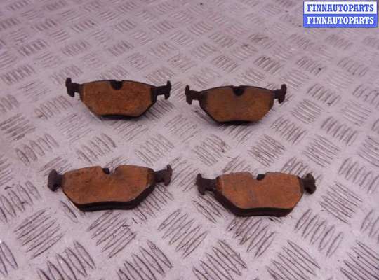 Купить Тормозные колодки на BMW 3-series (E46) Тормозные колодки BM3669094 на BMW 3-series (E46)