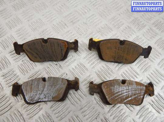 Тормозные колодки BM3202318 на BMW 3-series (E36)