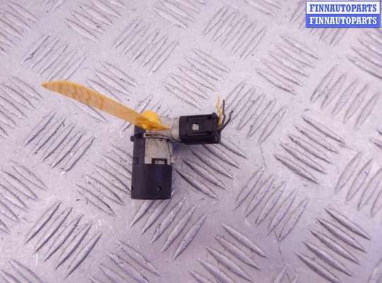 Купить Датчик парктроника на BMW 5-series (E39) Датчик парктроника BM3700726 на BMW 5-series (E39)