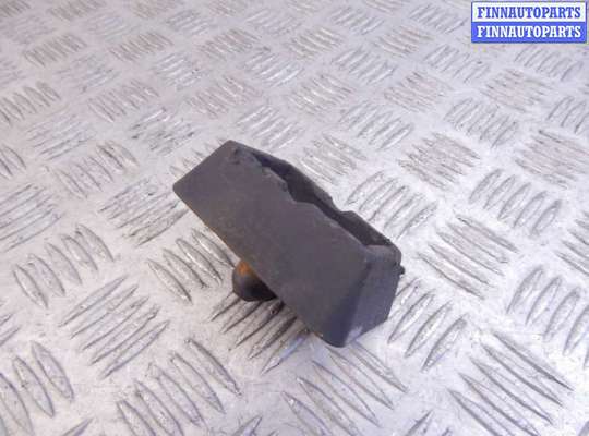 Поддомкратник пластмассовый BM3208282 на BMW 3-series (E46)