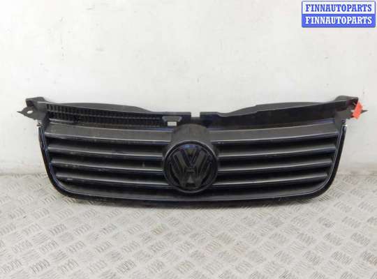 купить Решетка радиатора на VOLKSWAGEN PASSAT 5+ (2000-2005)
