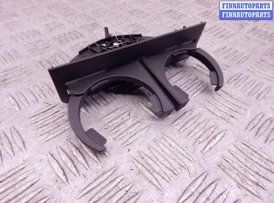 купить Подстаканник пластмассовый на BMW 5-series (E39)