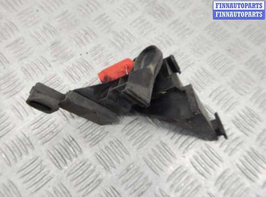 Кронштейн пластмассовый BM3206210 на BMW 3-series (E46)