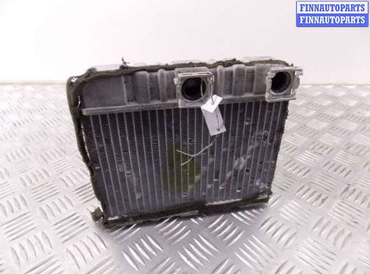 Радиатор отопителя (печки) на BMW X3 (E83)