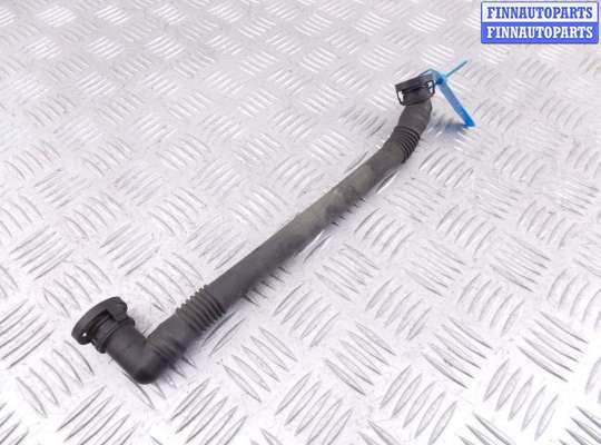 Патрубок двигателя BM3241300 на BMW X5-series (E53)