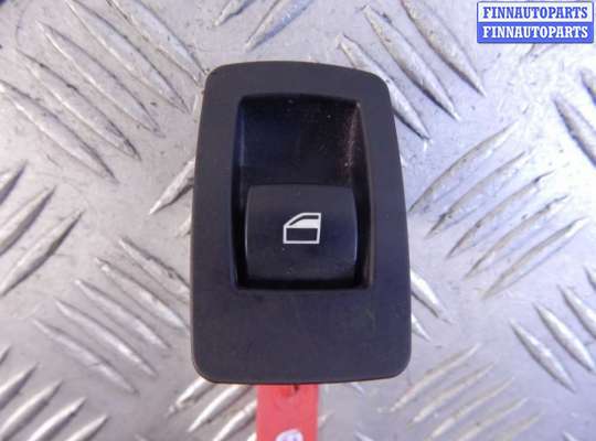 Переключатель кнопочный BM2358172 на BMW 5-series (E60/61)