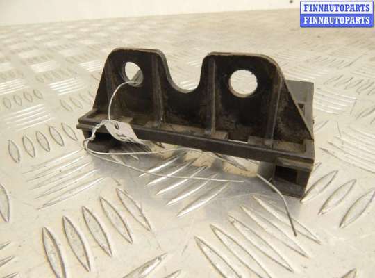 Кронштейн пластмассовый BM3410539 на BMW 5-series (E39)