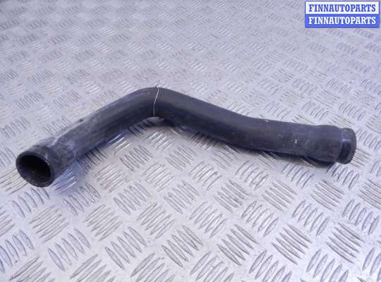 Патрубок двигателя BM3220533 на BMW 5-series (E39)