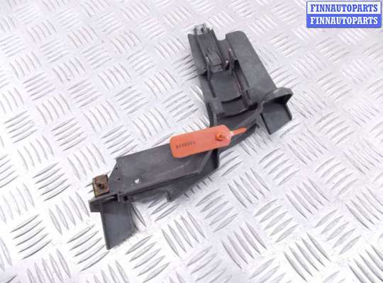 Кронштейн пластмассовый BM3206097 на BMW 3-series (E46)
