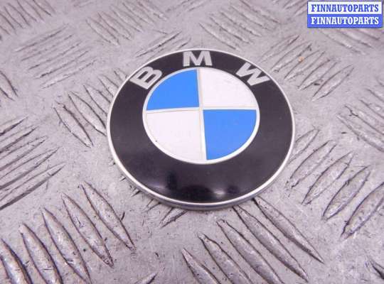 Автомобильная эмблема BM3547068 на BMW 3-series (F30/31)